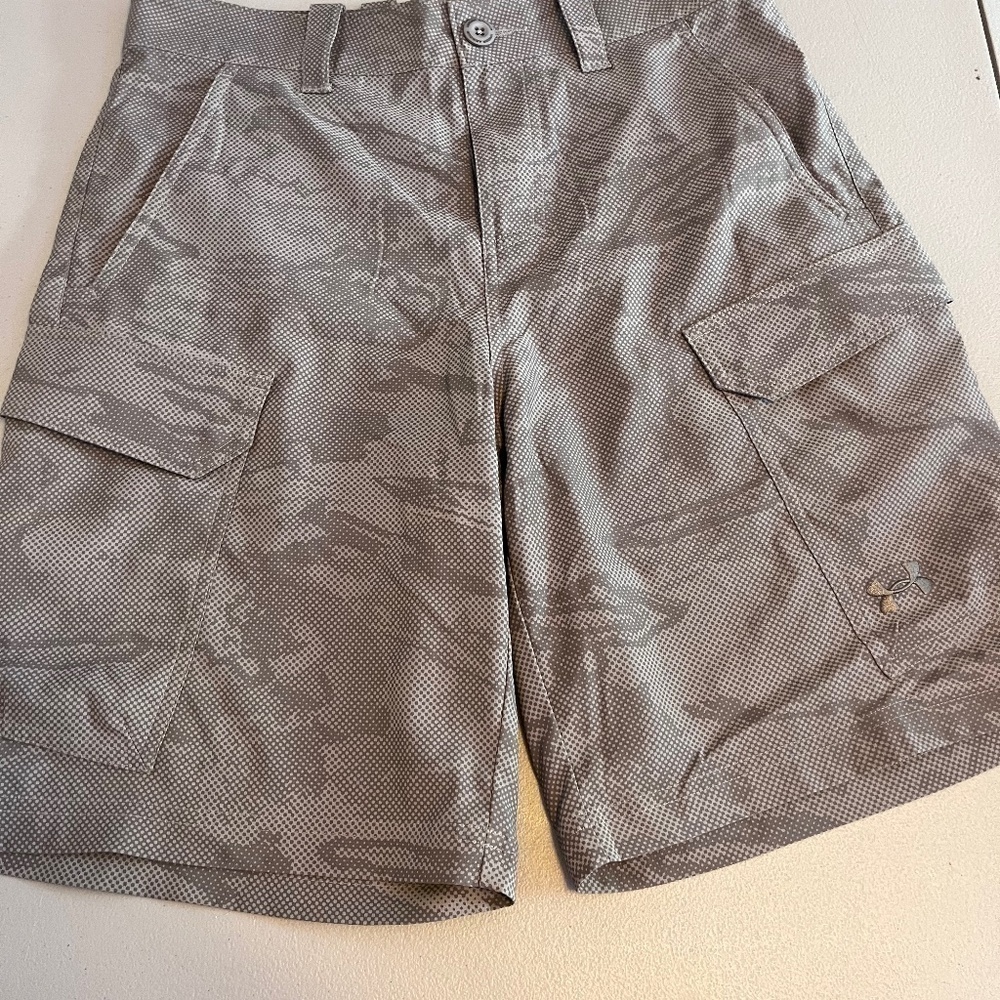Under Armour Men’s Camo Shorts 30
